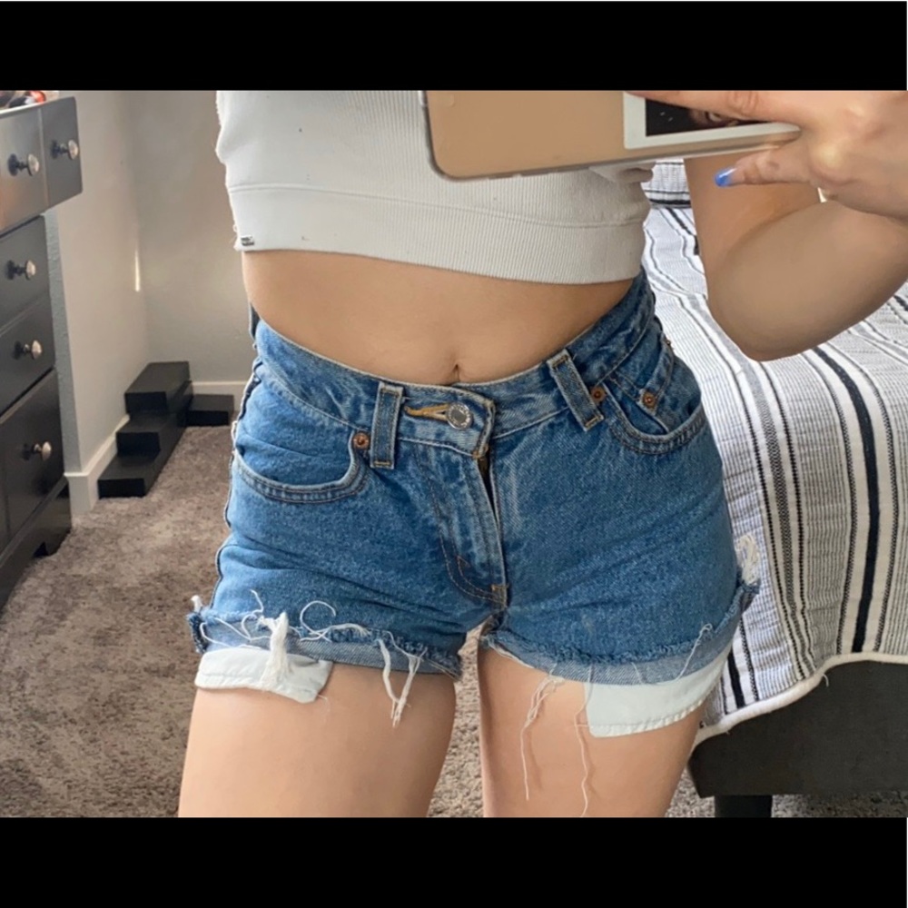 Vintage Levi’s shorts